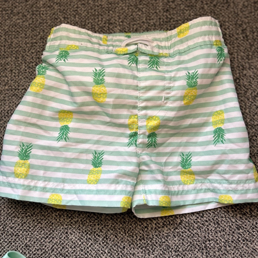 Summer pool bundle!! - Picture 4 of 4